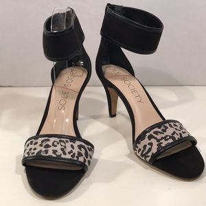 Sole Society Sandals w/ Wide Ankle Strap Size 9.5